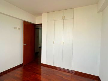 VENDO DEPARTAMENTO EN CALLE CHICLAYO 280, MIRAFLORES