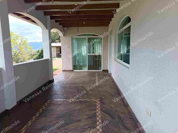 VENDO O RENTO QUINTA SECTOR LA MERCED