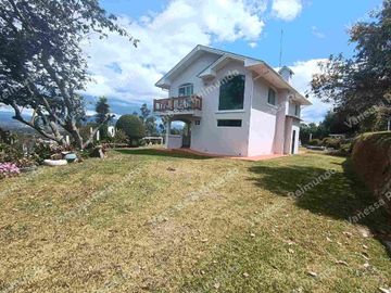 VENDO O RENTO QUINTA SECTOR LA MERCED