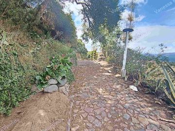 VENDO O RENTO QUINTA SECTOR LA MERCED