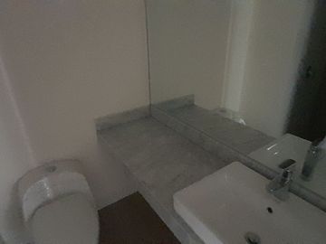 Venta Departamento Duplex c/terraza 3 Dormitorios San Isidro