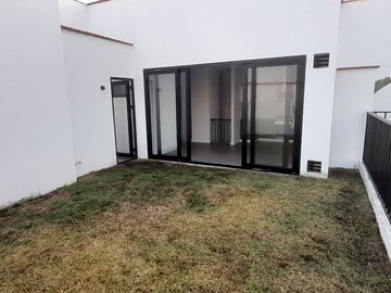 Venta Departamento Duplex c/terraza 3 Dormitorios San Isidro