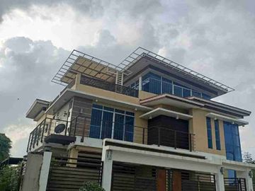 Spacious 420sqm 7BR House & Lot Fully-Furnished for Sale Inside Fairview Village Talisay near SRP