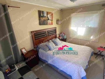 SE VENDE CASA EN CONDOMINIO LOS ANDES