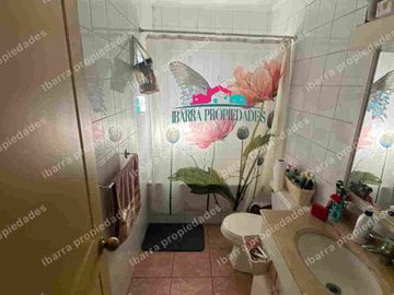 SE VENDE CASA EN CONDOMINIO LOS ANDES