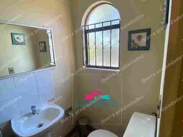 SE VENDE CASA EN CONDOMINIO LOS ANDES