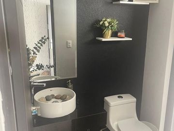 Venta de casa en Residencial Alvento,  Santa Rosa Apodaca, N.L.