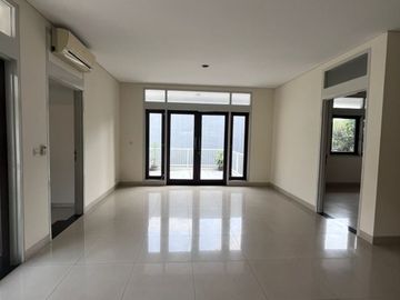 For Rent Luxury House with Private Pool at Kuningan, South Jakarta