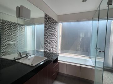 For Rent Luxury House, 3 Storeys with Private Pool, Location at Senopati South Jakarta