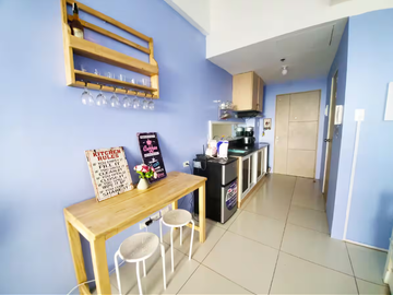 21st Floor Tower 4 Fully Furnished w/Parking