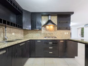 Casa en venta Paseo de Cumbres con Alberca