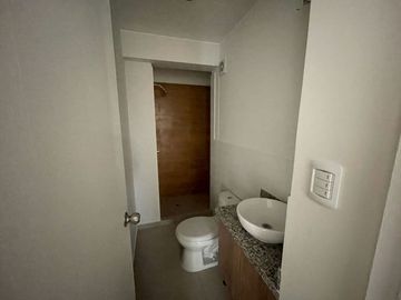Departamentos de Estreno / Primera Vivienda Sta. Beatriz. Lima Moderna