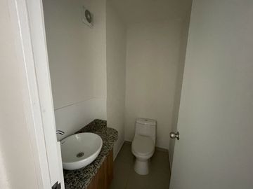 Departamentos de Estreno / Primera Vivienda Sta. Beatriz. Lima Moderna