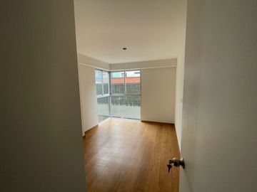 Departamentos de Estreno / Primera Vivienda Sta. Beatriz. Lima Moderna
