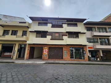 En Venta Casa rentera en el Centro de la ciudad de Cuenca