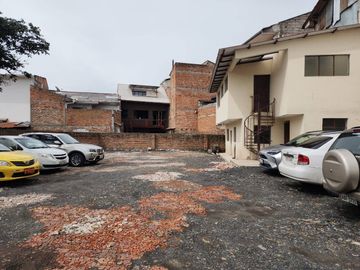 En Venta Casa rentera en el Centro de la ciudad de Cuenca