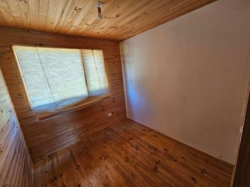 Vendo casa en condominio Los Maitenes en terreno de 7.547m2.