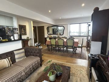 Lindo Departamento En La Mejor Zona De Surco 3 Dormitorios Con Hermosa Vista Y 2 Estacionamientos – Vive En Exclusiva