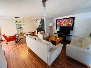 CASA CON AMPLIACIÓN EN VILLAS DEL CAMPO CALIMAYA