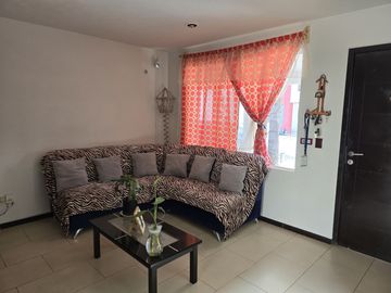 VENTA CASA EN RESIDENCIAL CASA MAGNA EL PUEBLITO CORREGIDORA QUERETARO.