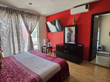 VENTA CASA EN RESIDENCIAL CASA MAGNA EL PUEBLITO CORREGIDORA QUERETARO.
