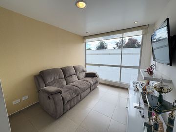 Departamento 2hb Venta Tumbaco Cerca Ruta Viva Ceramica