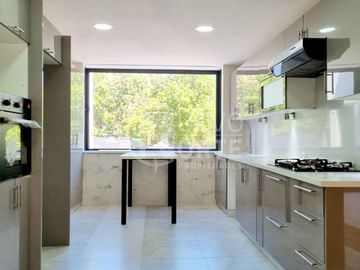 VENTA CASA MEDITERRÁNEA EN CONDOMINIO LA RESERVA, CHICUREO