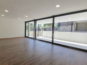 VENTA CASA MEDITERRÁNEA EN CONDOMINIO LA RESERVA, CHICUREO