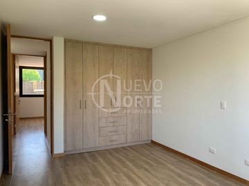 VENTA CASA MEDITERRÁNEA EN CONDOMINIO LA RESERVA, CHICUREO