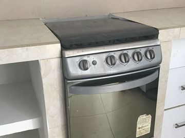 CASA EN VENTA FRACCIONAMIENTO TRIANA APODACA NUEVO LEON  PRIVADA CERCA DE ZONA CENTRO APODACA