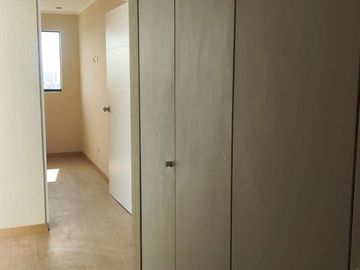 Duplex de estreno con linda vista panorámica frente a parque