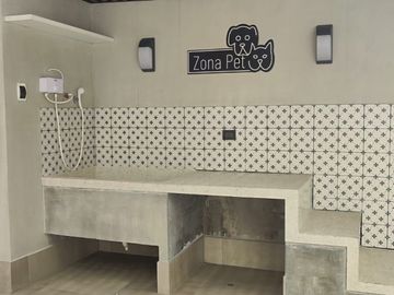 Duplex de estreno con linda vista panorámica frente a parque