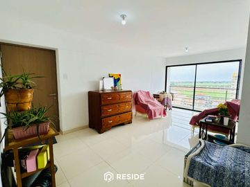 Departamento en piso 12 con cochera y depósito en Av. Los Colibríes Urb.San Judas Tadeo, Trujillo