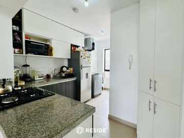 Departamento en piso 12 con cochera y depósito en Av. Los Colibríes Urb.San Judas Tadeo, Trujillo