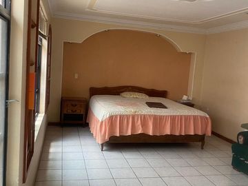 VENDO CASA EN PARQUE MANZANARES