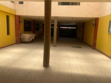 VENDO CASA EN PARQUE MANZANARES