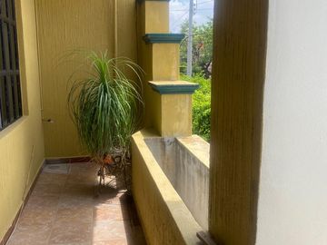 VENDO CASA EN PARQUE MANZANARES