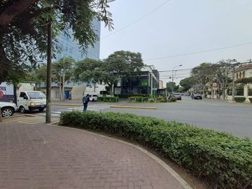 Departamento de Lujo en venta-Zona Exclusiva Miraflores