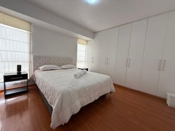 Departamento de Lujo en venta-Zona Exclusiva Miraflores