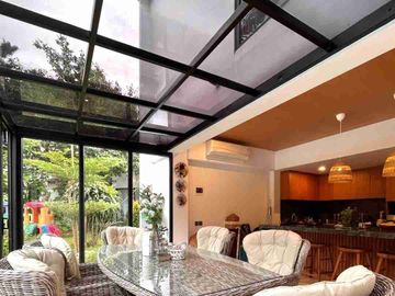 Dijual Rumah Luas di Veteran Jakarta Selatan
