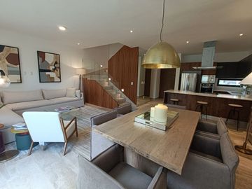 CASA EN ARBOLADA EN OFERTA CON ALBERCA.. NUEVA A ESTRENAR.!!!!