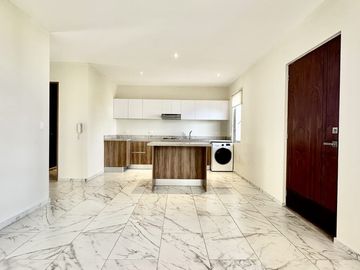 CASA EN ARBOLADA EN OFERTA CON ALBERCA.. NUEVA A ESTRENAR.!!!!