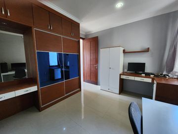 Villa Panbil for Rent