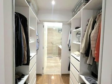 Venta Hermoso Departamento, Urb. Valle Hermoso, Surco