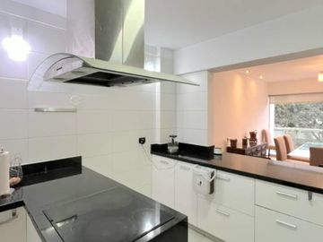 Venta Hermoso Departamento, Urb. Valle Hermoso, Surco