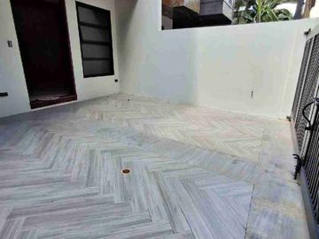 Modern & Elegant 3-Storey Duplex / Townhouse Units FOR SALE