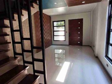 Modern & Elegant 3-Storey Duplex / Townhouse Units FOR SALE
