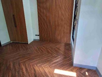 Modern & Elegant 3-Storey Duplex / Townhouse Units FOR SALE