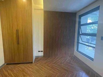 Modern & Elegant 3-Storey Duplex / Townhouse Units FOR SALE