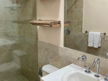 Hermoso departamento, Cerca colegio Benalcazar, Edif. MONTELIMAR II